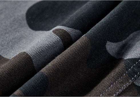 Men's Camouflage Cargo Shorts with Zip Pockets