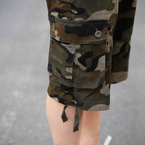 Plus Size Men's Loose Camo Shorts with Pockets